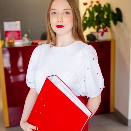 сотрудник 1